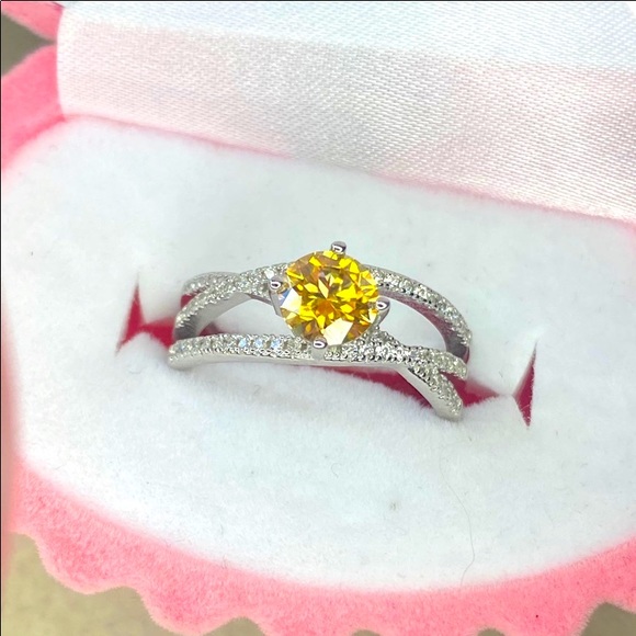 Certified, 1ct Yellow Moissanite Diamond Twisted ring main image 8